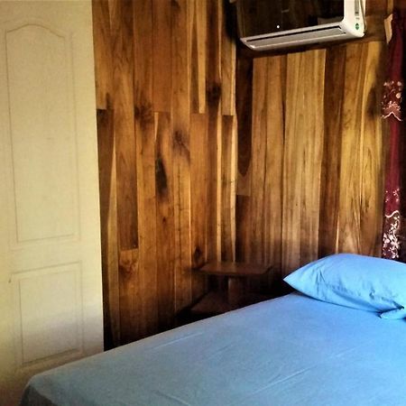 El Jaguar Hostel Бокас дел Торо Екстериор снимка